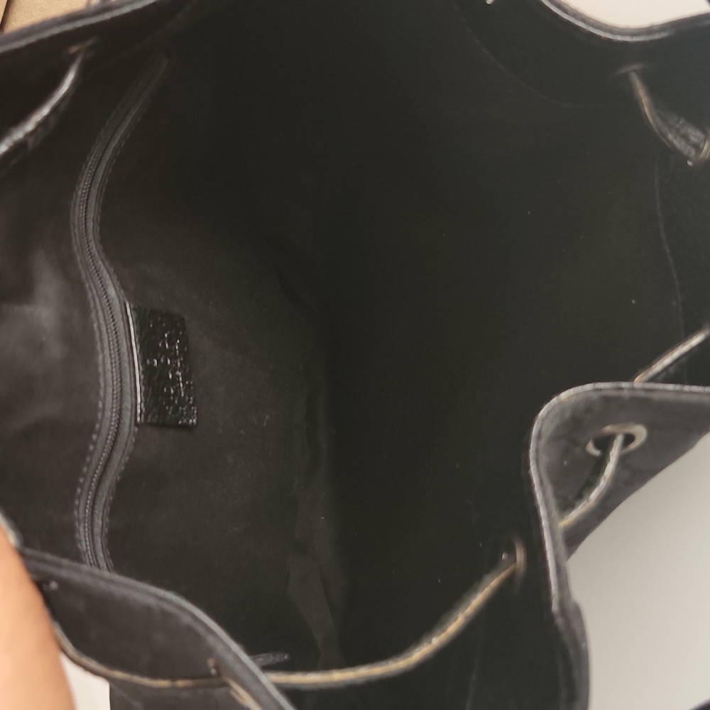 Gucci Gg Canvas Drawstring Bag & Wallet - image 5